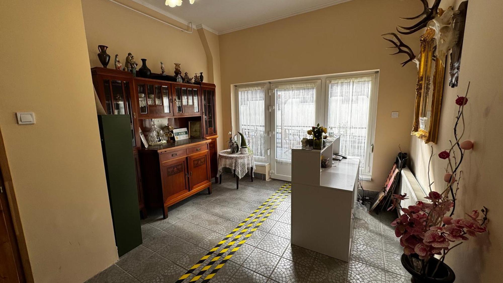 Berta Panzió Bed & Breakfast Hajduszoboszlo Bagian luar foto
